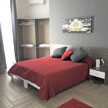 La Dimora Di Garibaldi Nocleg ze śniadaniem 3*