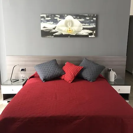 La Dimora Di Garibaldi Bed & Breakfast Neapol