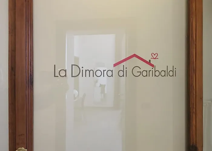 فندق مبيت وإفطار La Dimora Di Garibaldi