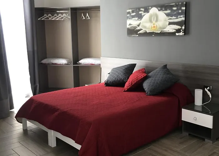 La Dimora Di Garibaldi فندق مبيت وإفطار نابولي