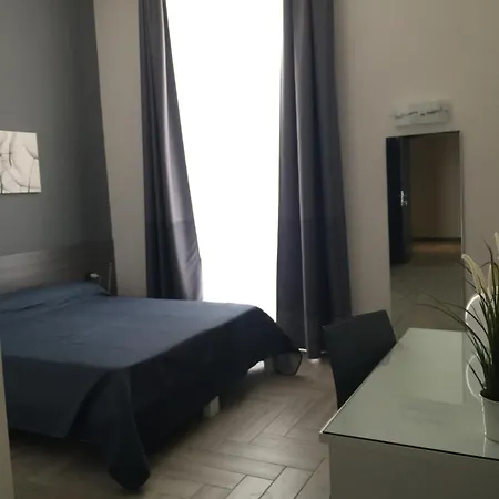 Oda ve Kahvaltı La Dimora Di Garibaldi 3*